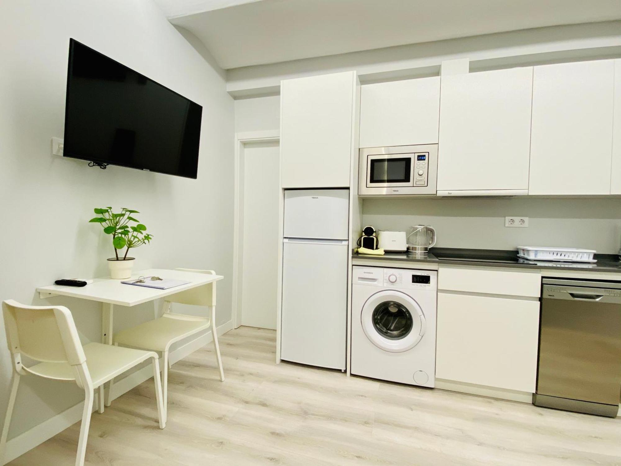 Estudio Centro Madrid Santa Ana Puerta Del Sol 外观 照片